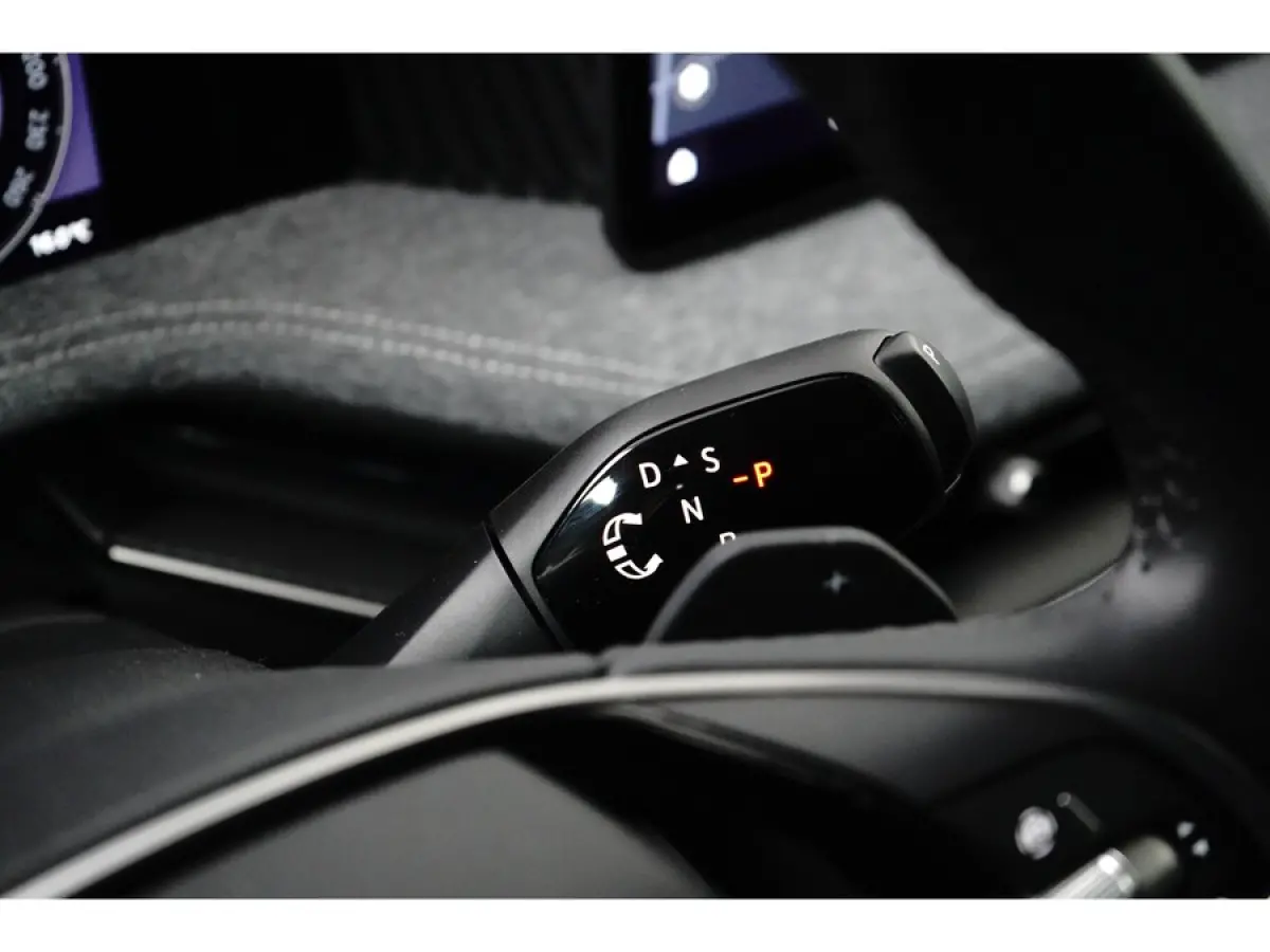 1.5 TSI iV 204PK Selection | Achteruitrijcamera | Airco (automatisch) | Cruise control adaptief met Stop&Go en stuurhulp