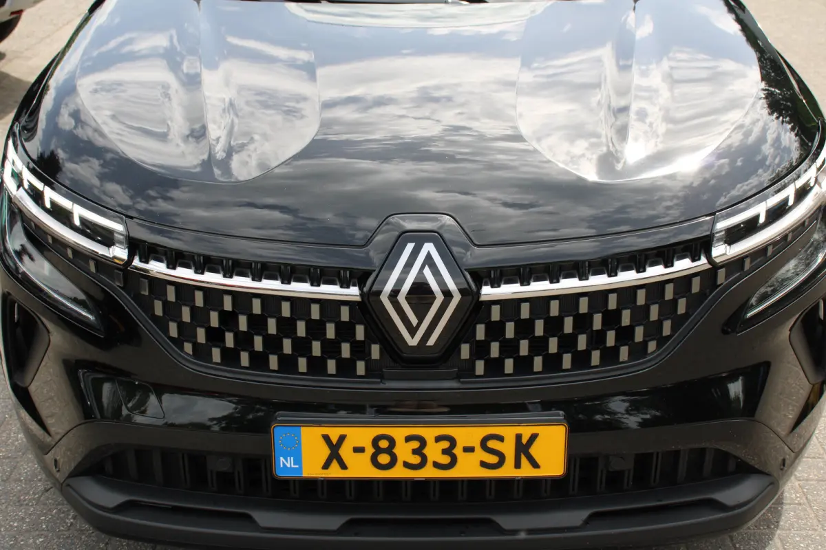 1.2 E-Tech full hybrid 200 evolution | 1E EIGENAAR | NL-AUTO! | STOELVERWARMING | DODE HOEK DETECTIE | CAMERA | PARK SENSOR
