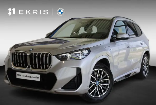 xDrive30e | M Sportpakket | Head-Up Display | SOH 97,5% | Stoelverwarming | Driving Assistant Professional