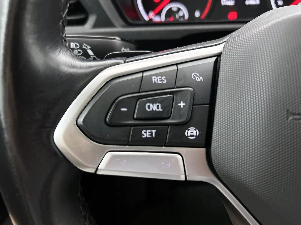 Maxi 2.0 TDI 122PK | Automaat | Airco | Multifunctioneel Stuurwiel | Parkeersensoren Achter | Adaptive Cruise Control | Apple/Android Carplay | Verwarmbare Voorstoelen |