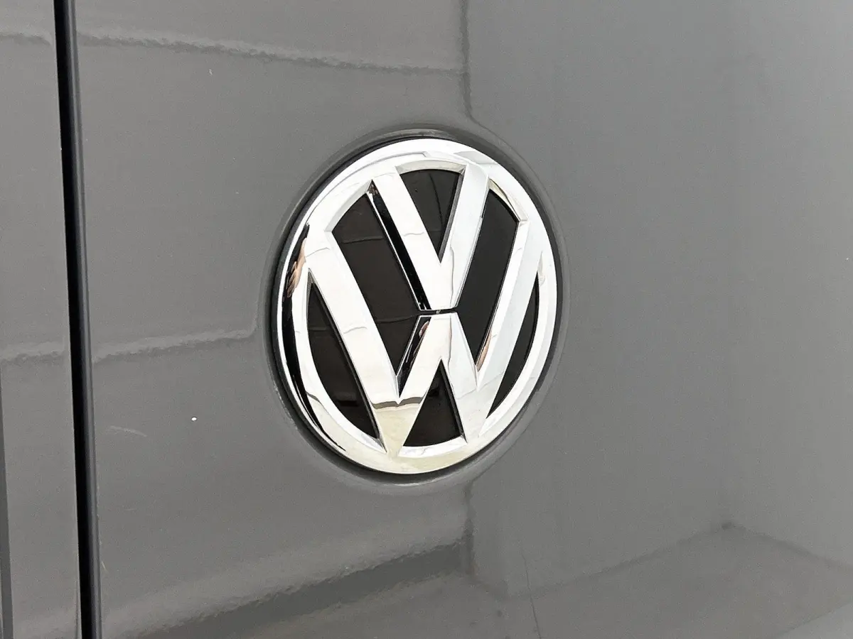 2.0 TDI L2H1 150PK | Automaat | Airco | Trekhaak | Multifunctioneel Stuurwiel | Adaptive Cruise Control | Parkeersensoren Voor + Achter | Apple/Android Carplay |
