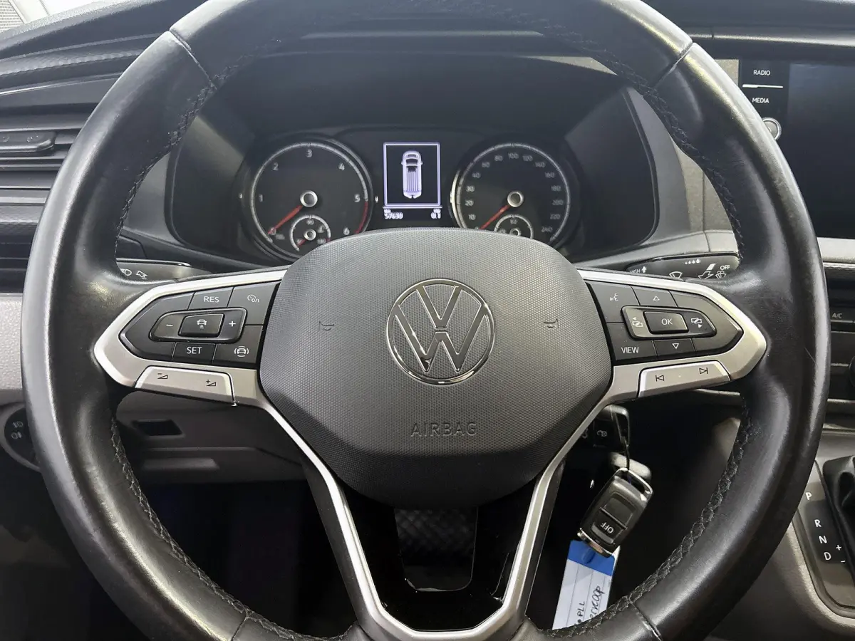2.0 TDI L2H1 150PK | Automaat | Airco | Trekhaak | Multifunctioneel Stuurwiel | Adaptive Cruise Control | Parkeersensoren Voor + Achter | Apple/Android Carplay |