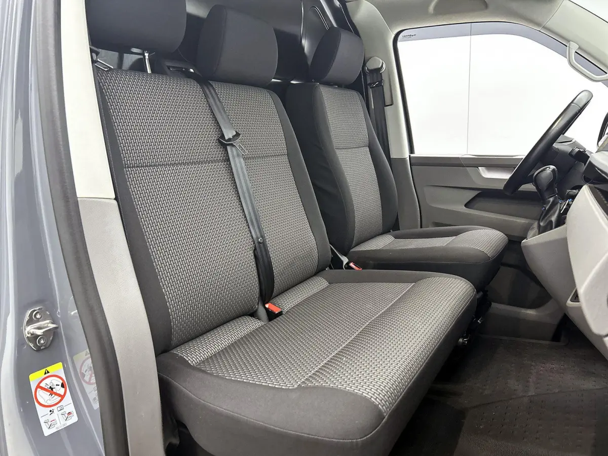 2.0 TDI L2H1 150PK | Automaat | Airco | Trekhaak | Multifunctioneel Stuurwiel | Adaptive Cruise Control | Parkeersensoren Voor + Achter | Apple/Android Carplay |