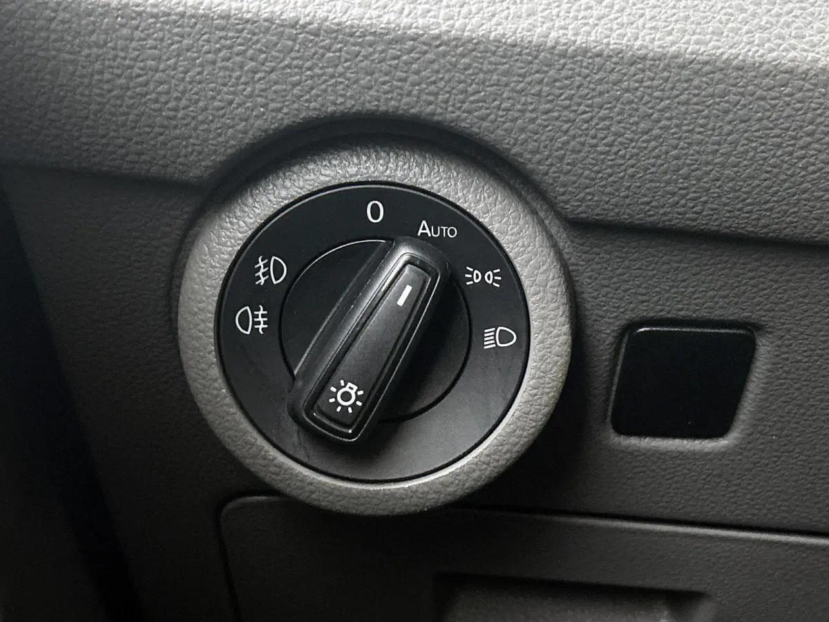 2.0 TDI L2H1 150PK | Automaat | Airco | Trekhaak | Multifunctioneel Stuurwiel | Adaptive Cruise Control | Parkeersensoren Voor + Achter | Apple/Android Carplay |