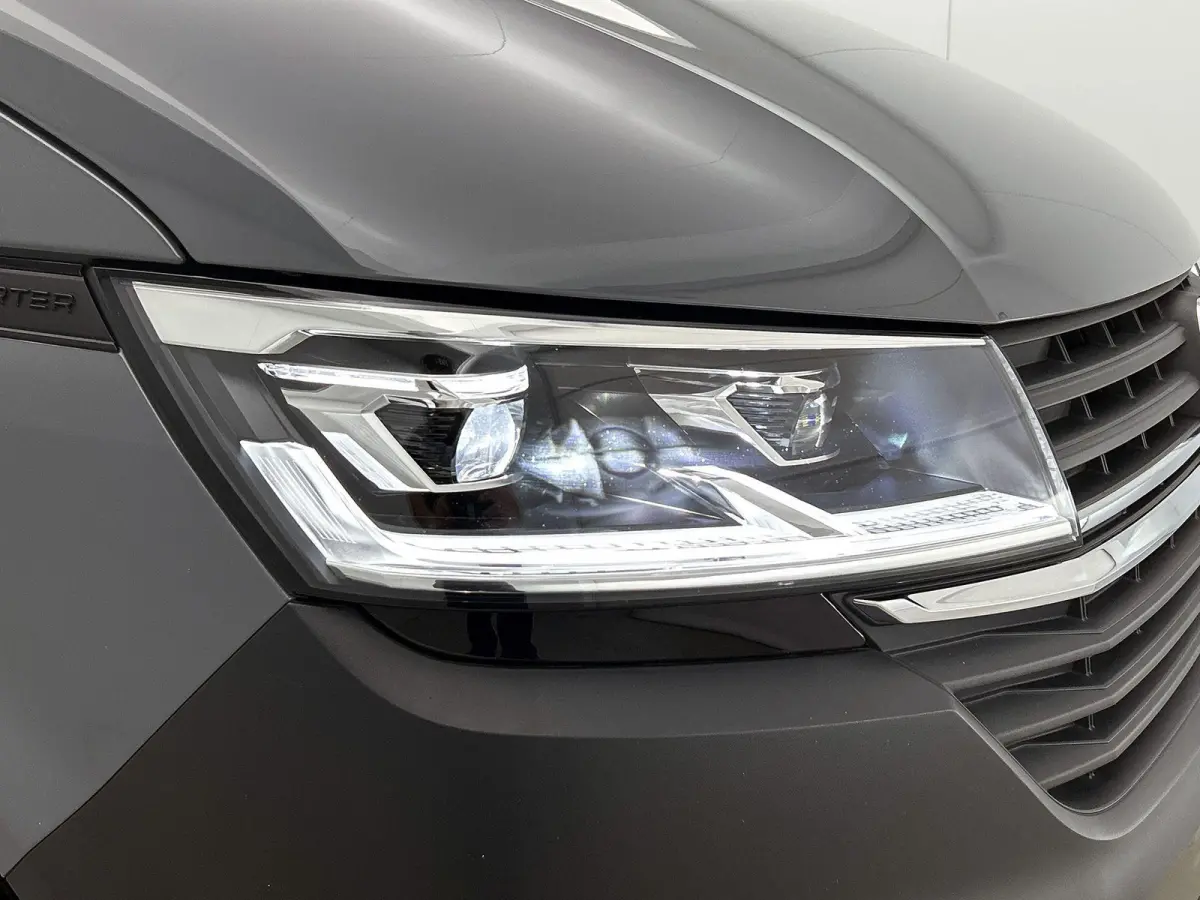 2.0 TDI L2H1 150PK | Automaat | Airco | Trekhaak | Multifunctioneel Stuurwiel | Adaptive Cruise Control | Parkeersensoren Voor + Achter | Apple/Android Carplay |