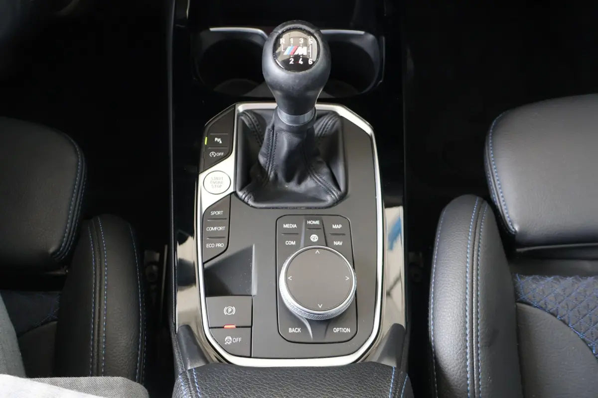 118i | M Sportpakket | Apple Carplay/Android Auto | Park Distance Control voor/achter