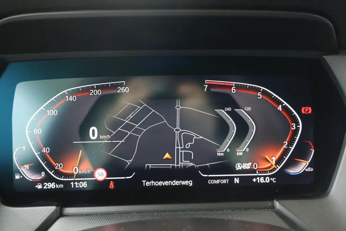 118i | M Sportpakket | Apple Carplay/Android Auto | Park Distance Control voor/achter