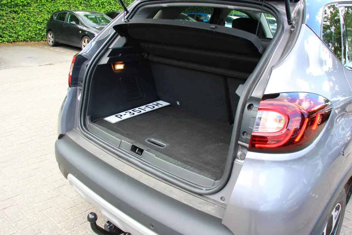 0.9 TCe Intens | TREKHAAK | ALL SEASON | NAVI | CLIMATE CONTROL | PARK SENSOR ACHTER | 17'' LMV