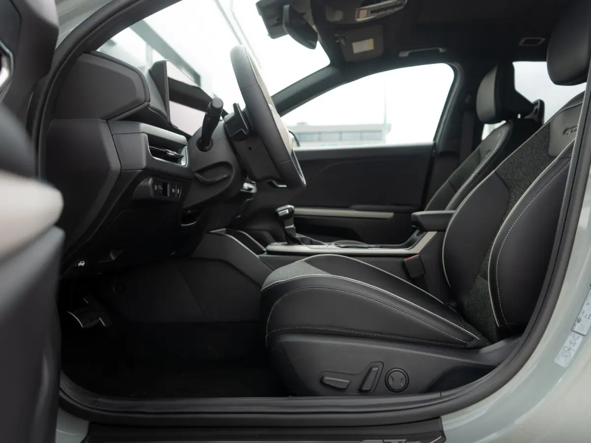 Sportswagon 1.0 T-GDi MHEV GT-Line Launch Edition (pano) | Actieprijs* | OP VOORRAAD | Navi. | Clima. | Glazen Schuif-/Kanteldak | Adapt. Cruise. | Dodehoekassistentie | Stoel&Stuur Verwarmi