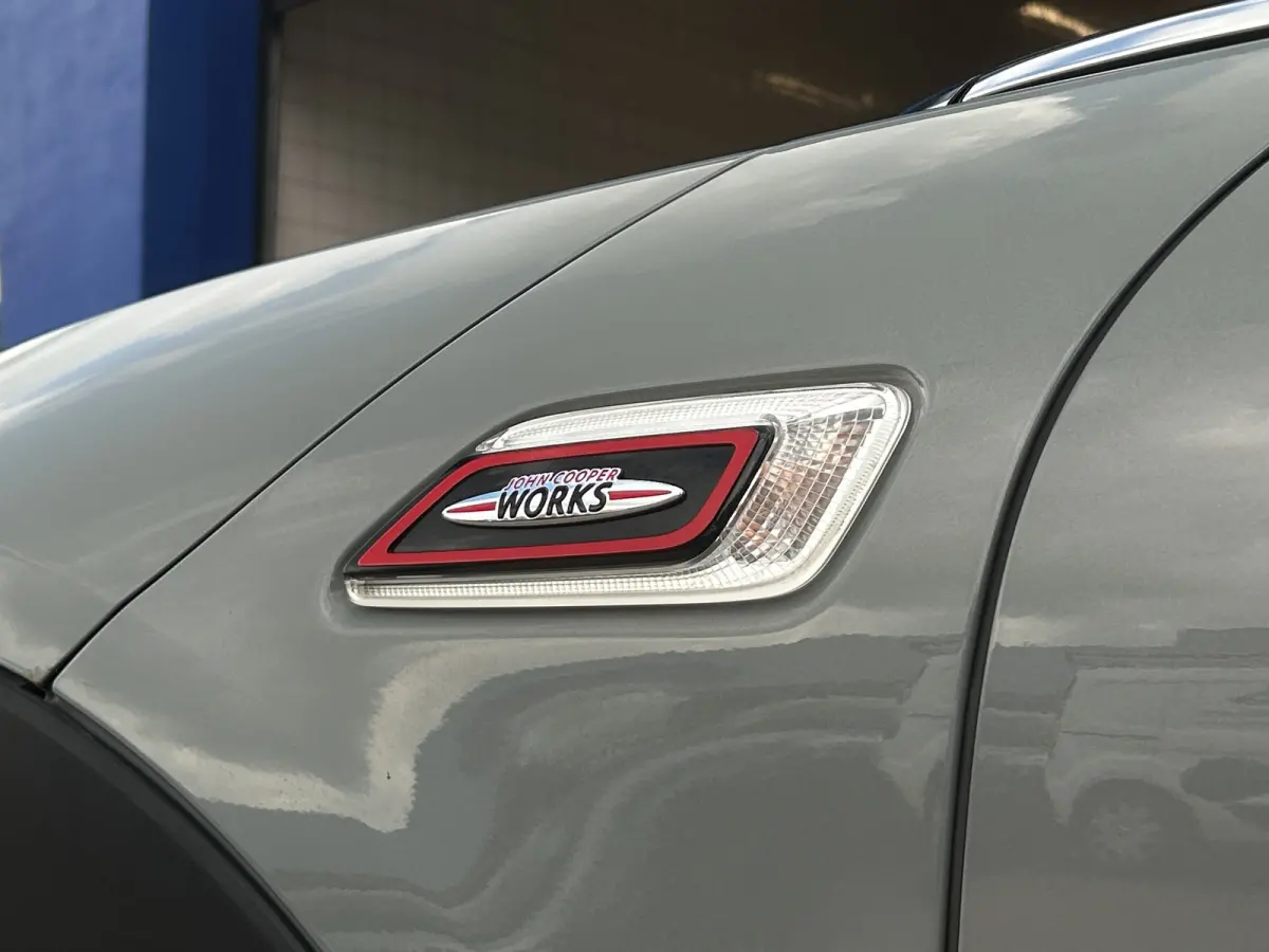 2.0 JCW ALL4 Chili 306pk | Pano | H&K Audio | Carplay | Camera | Navi