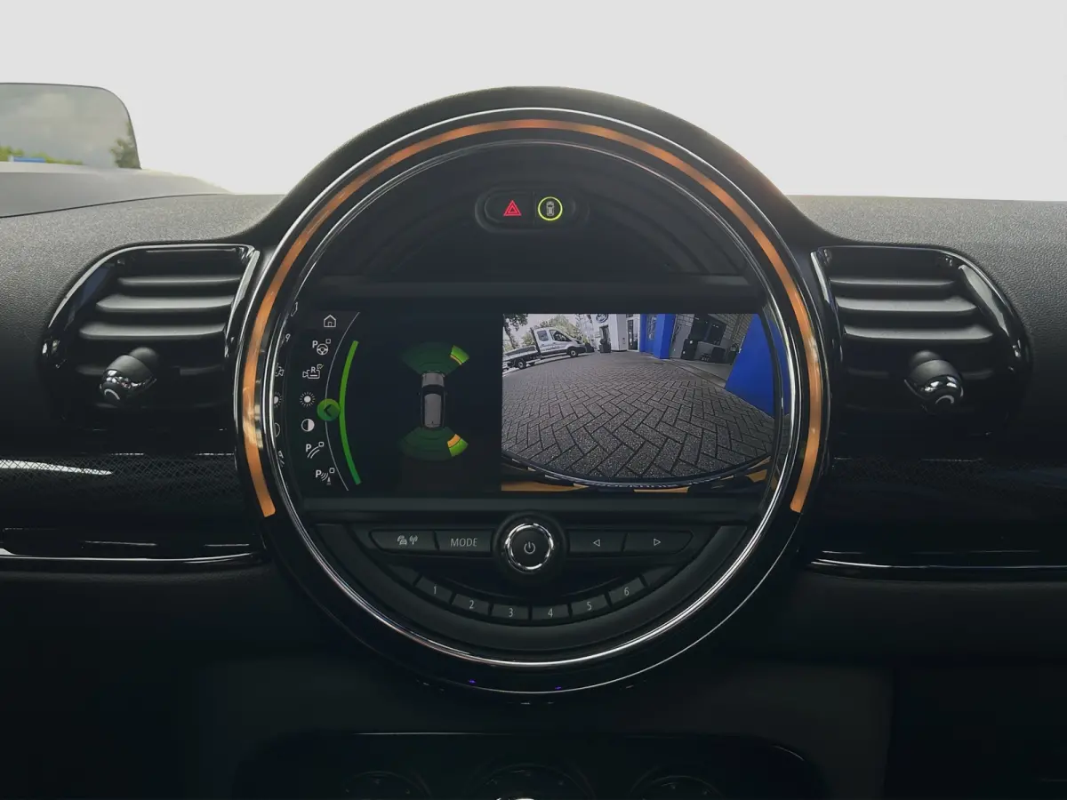 2.0 JCW ALL4 Chili 306pk | Pano | H&K Audio | Carplay | Camera | Navi
