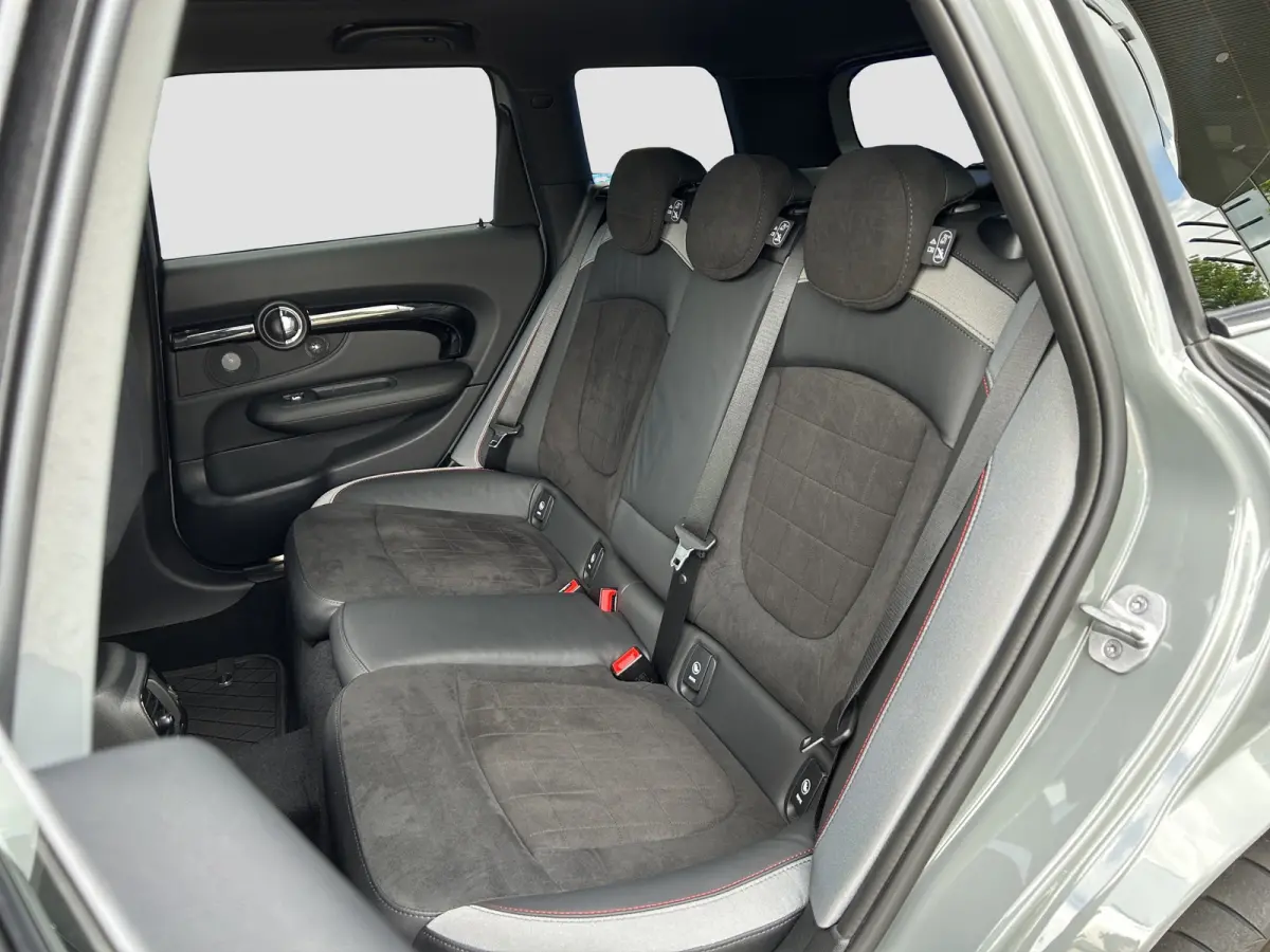 2.0 JCW ALL4 Chili 306pk | Pano | H&K Audio | Carplay | Camera | Navi