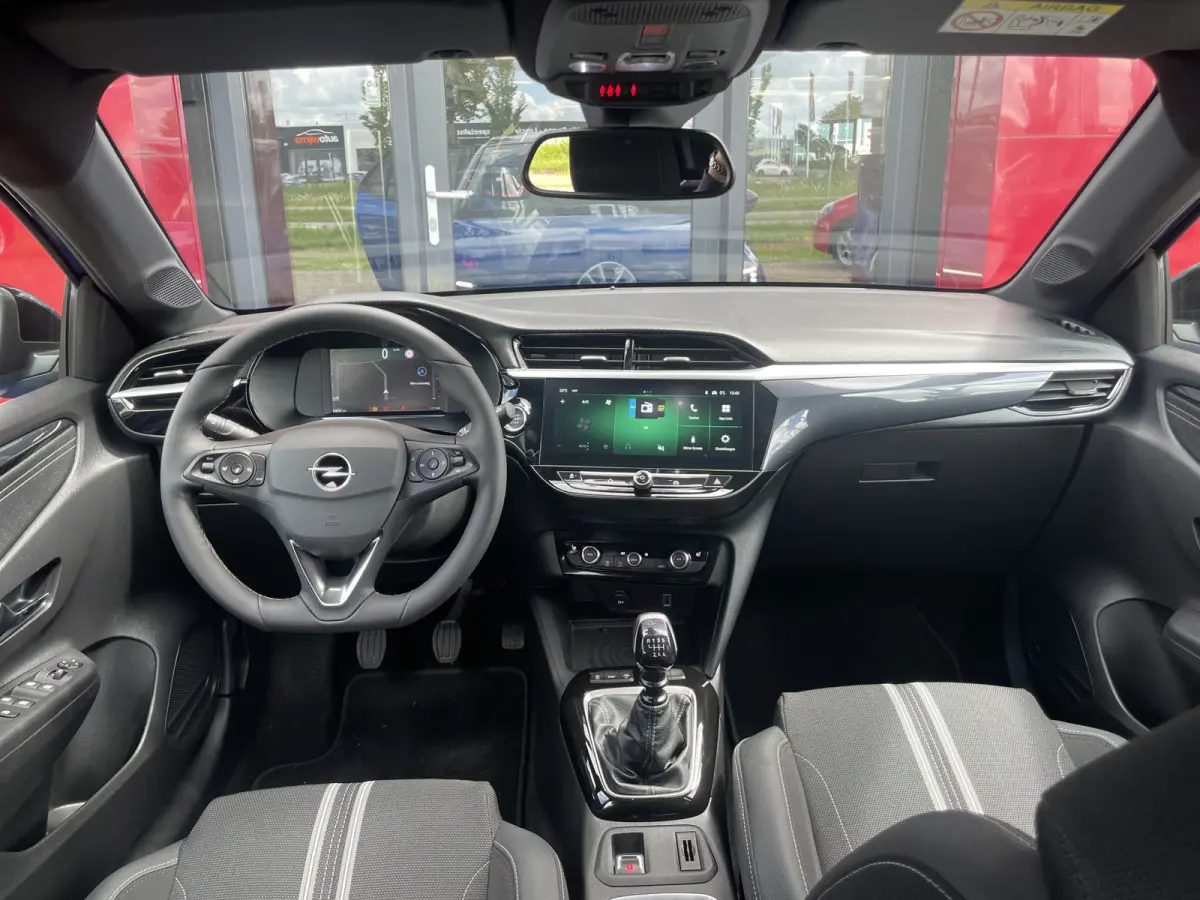 1.2 Turbo GS | Camera | Parkeersensoren voor en achter |