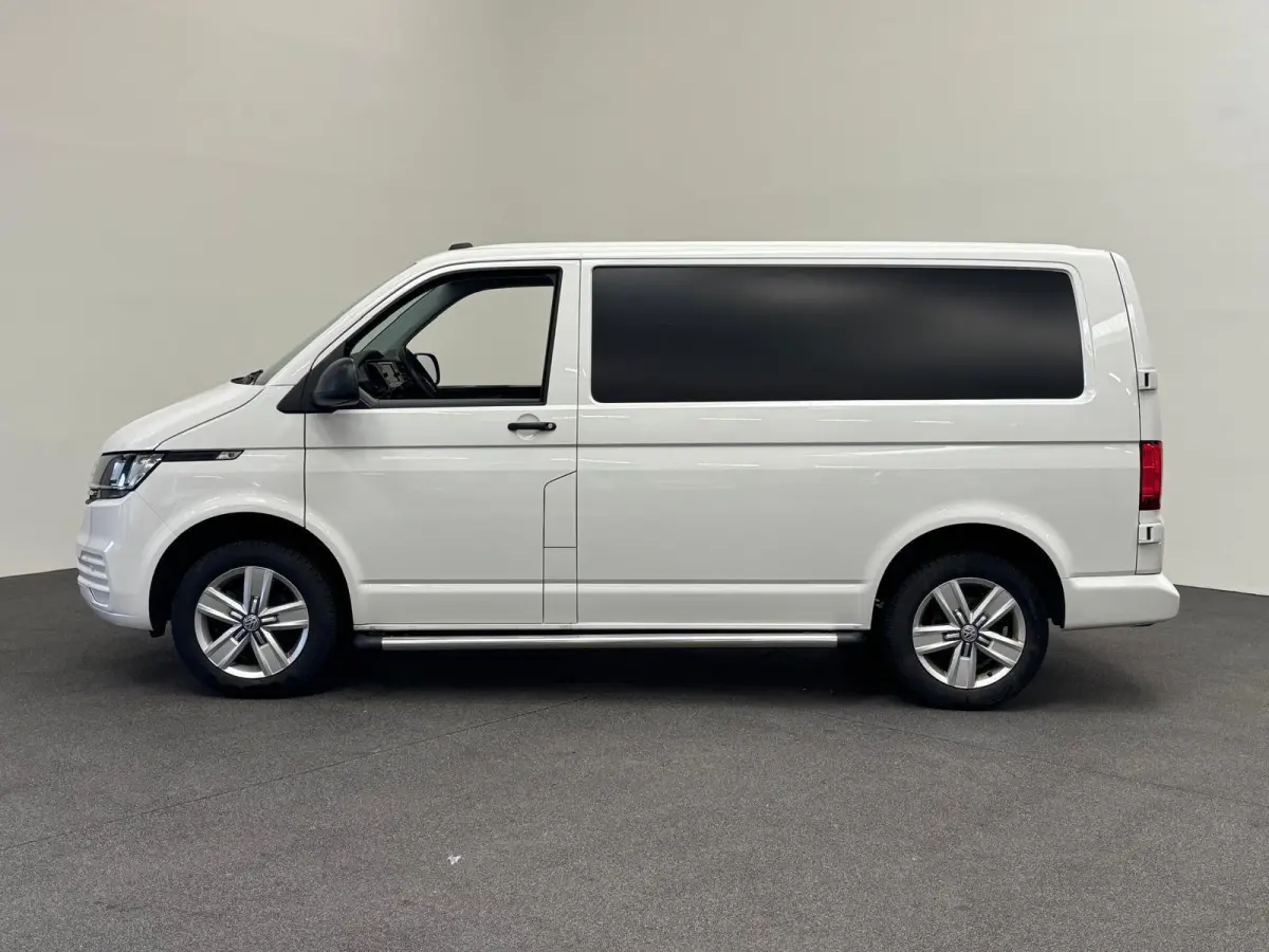 2.0 TDI L1H1 30 Comfortline Airco Cruise Control Apple Carplay Side-bars Licht Metalen velgen Verwarmbare voorstoelen