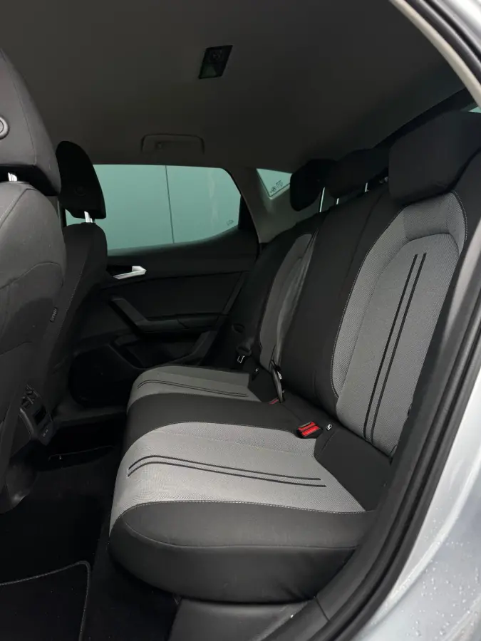 Hatchback 1.0 eTSI Style | Automaat | Camera | Zeer zuinig