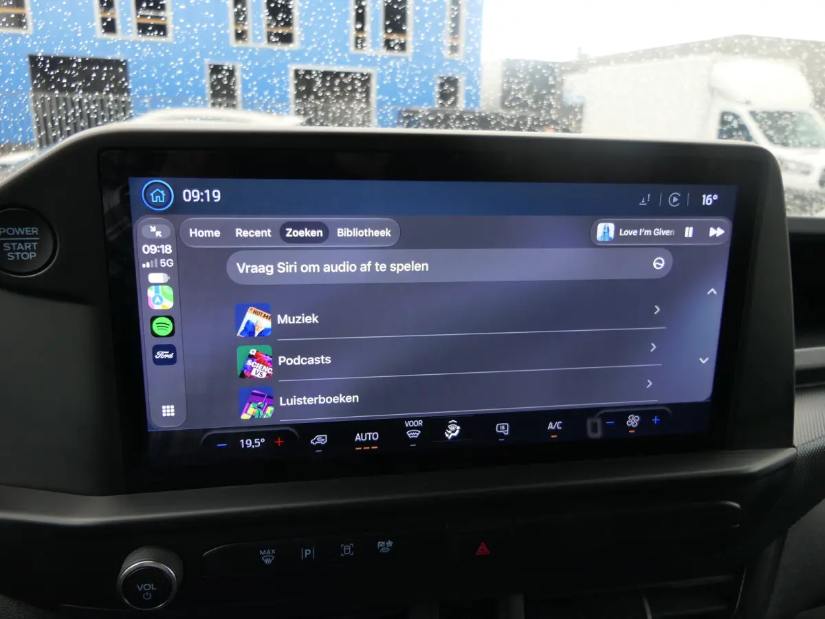 300 2.0 TDCI L2H1 Trend | CarPlay/Android Auto | Cruise Control | Parkeersensoren | Camera | Verwarmde Voorruit