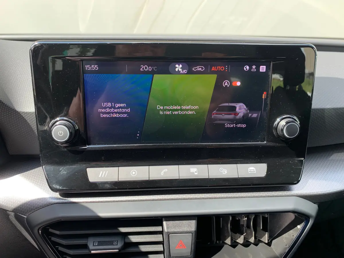 1.0 TSI Reference Airco | AppleCarplay/ Android Auto | All-seasonbanden | Cruise Control | DAB | LED | LMV 16" |