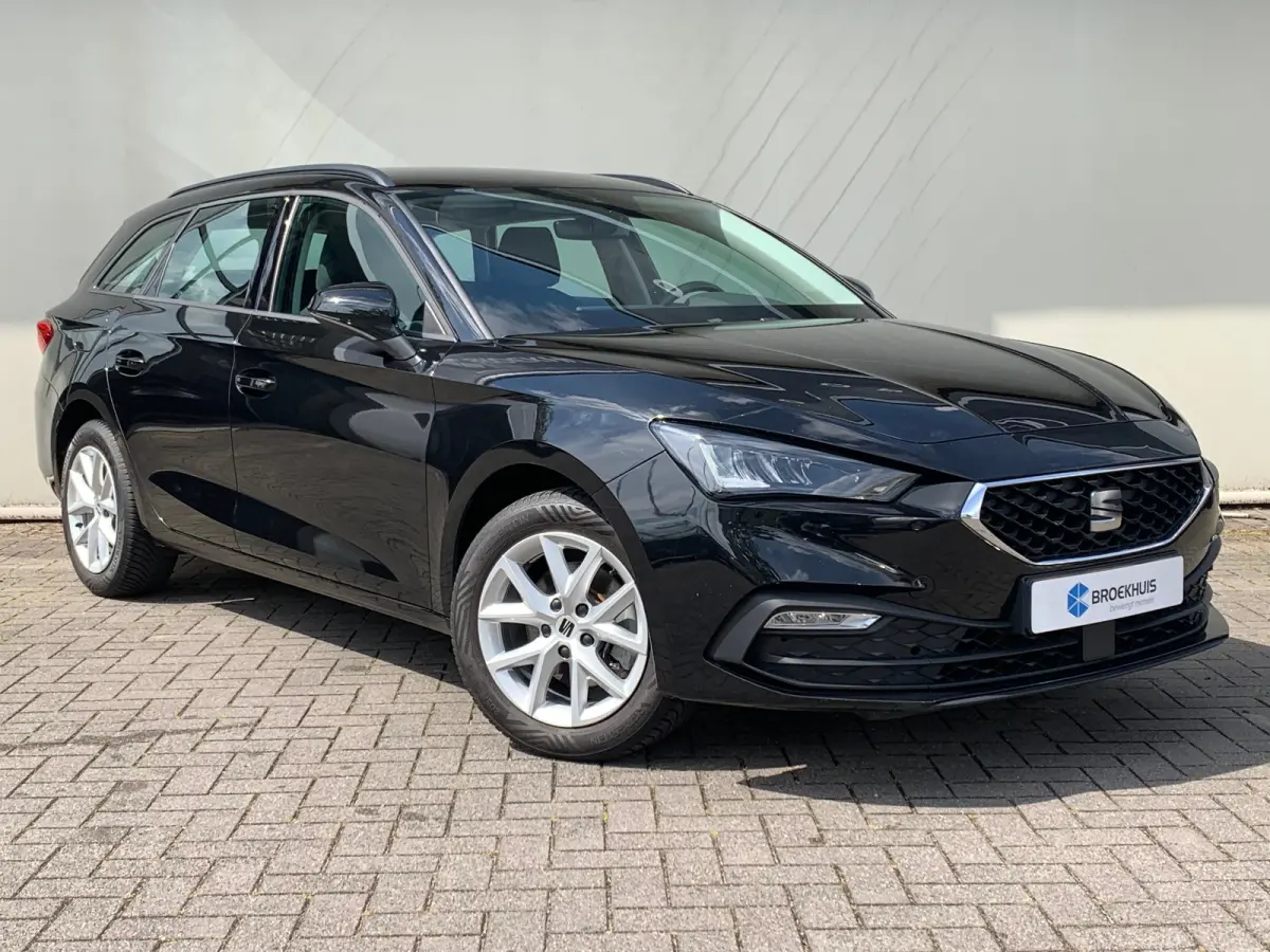 1.0 TSI Reference Airco | AppleCarplay/ Android Auto | All-seasonbanden | Cruise Control | DAB | LED | LMV 16" |