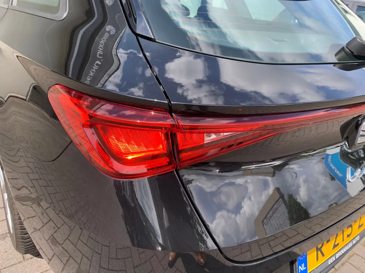 1.0 TSI Reference Airco | AppleCarplay/ Android Auto | All-seasonbanden | Cruise Control | DAB | LED | LMV 16" |