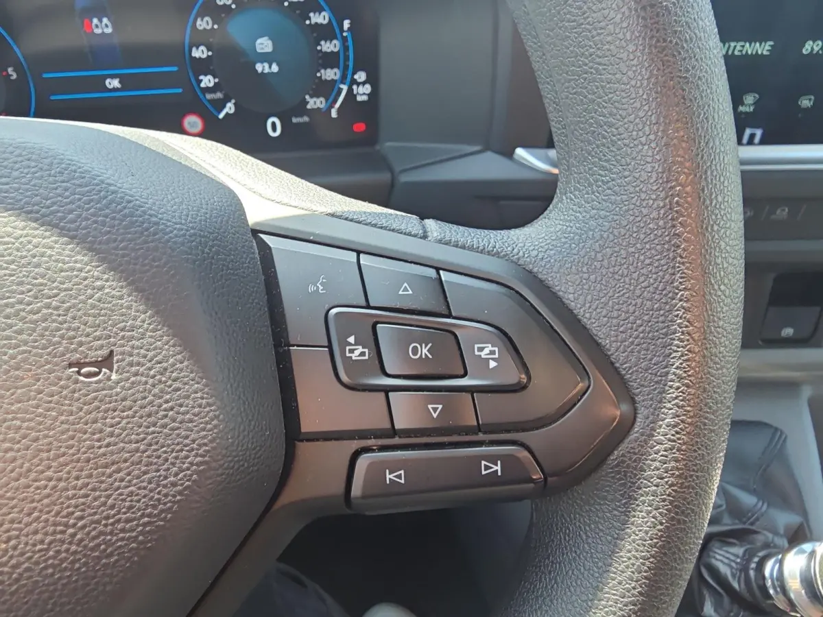 2.0 TDI L2H1 30 | Airco | Trekhaakvoorbereiding | Achterdeuren |