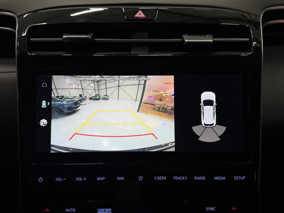 1.6 Plug-in Hybrid 265pk Vierwielaandrijving Automaat | Trekhaak | Camera| Adaptive Cruise | Lane assist
