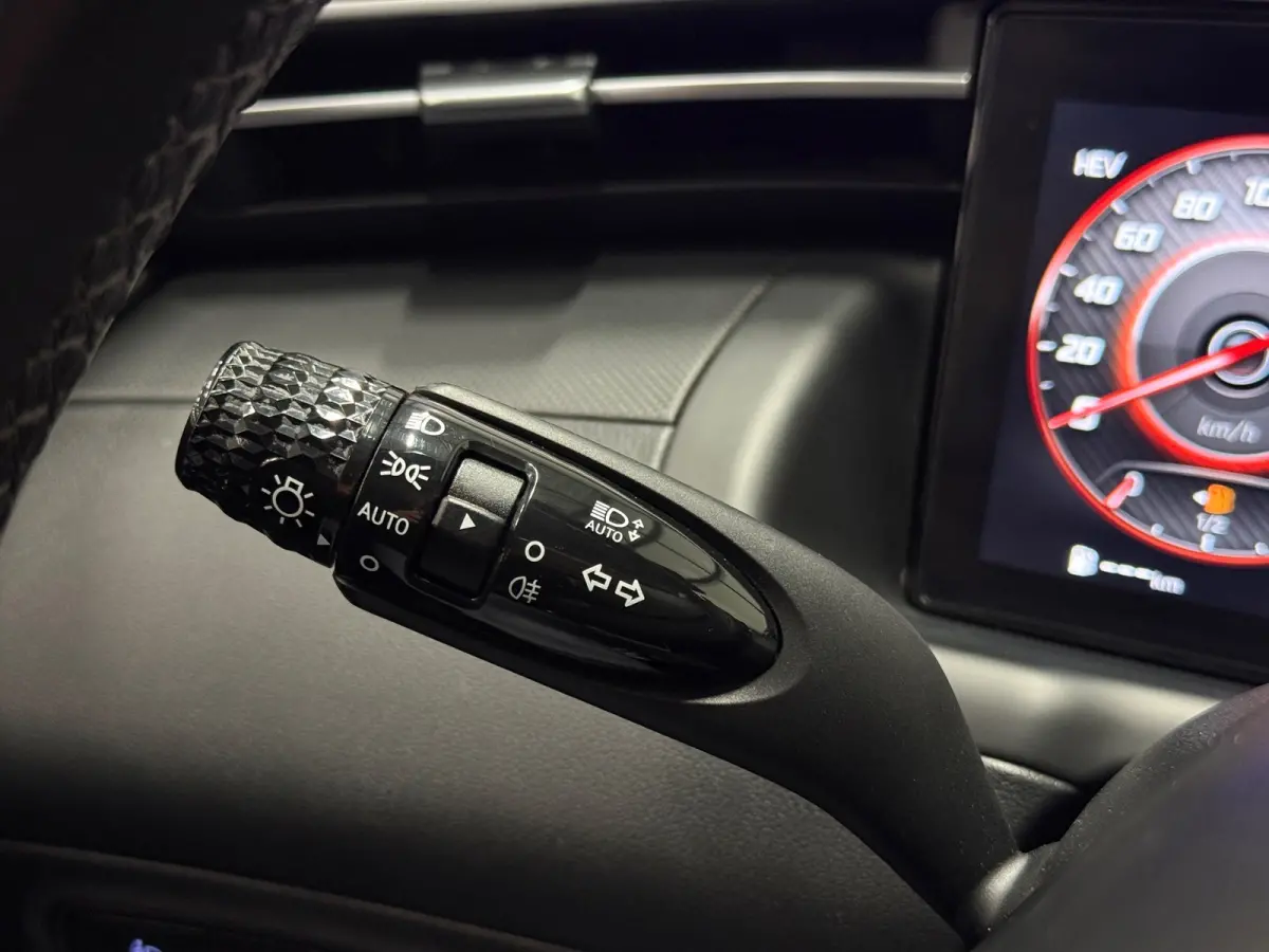 1.6 Plug-in Hybrid 265pk Vierwielaandrijving Automaat | Trekhaak | Camera| Adaptive Cruise | Lane assist