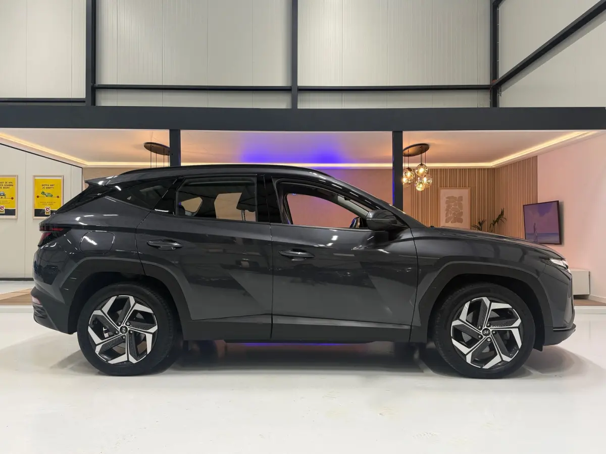 1.6 Plug-in Hybrid 265pk Vierwielaandrijving Automaat | Trekhaak | Camera| Adaptive Cruise | Lane assist