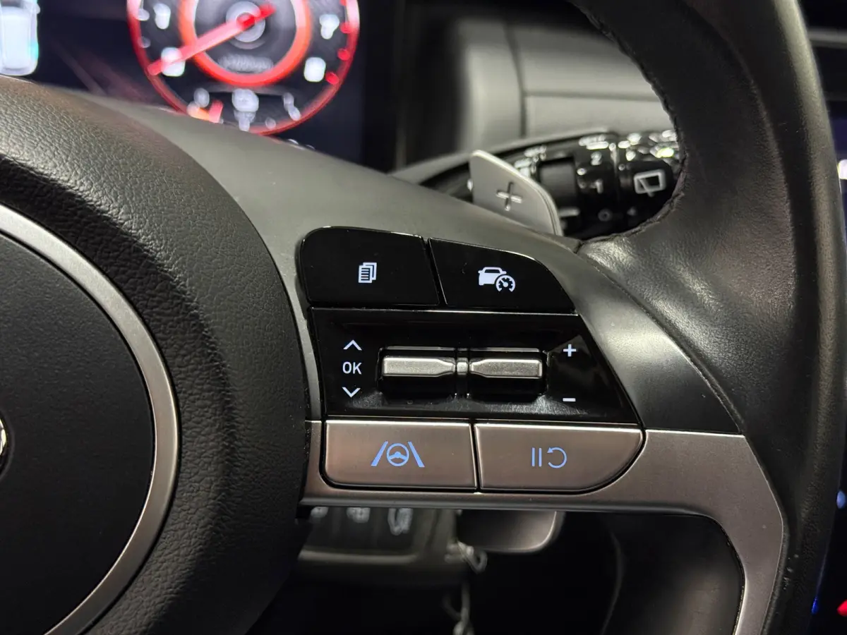 1.6 Plug-in Hybrid 265pk Vierwielaandrijving Automaat | Trekhaak | Camera| Adaptive Cruise | Lane assist