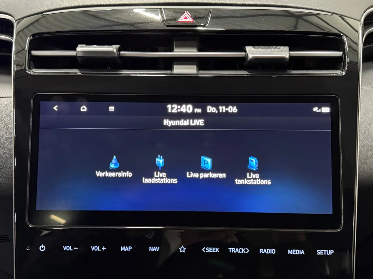 1.6 Plug-in Hybrid 265pk Vierwielaandrijving Automaat | Trekhaak | Camera| Adaptive Cruise | Lane assist