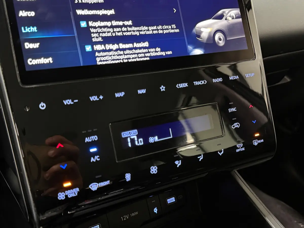 1.6 Plug-in Hybrid 265pk Vierwielaandrijving Automaat | Trekhaak | Camera| Adaptive Cruise | Lane assist