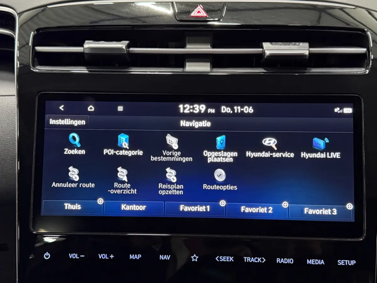 1.6 Plug-in Hybrid 265pk Vierwielaandrijving Automaat | Trekhaak | Camera| Adaptive Cruise | Lane assist