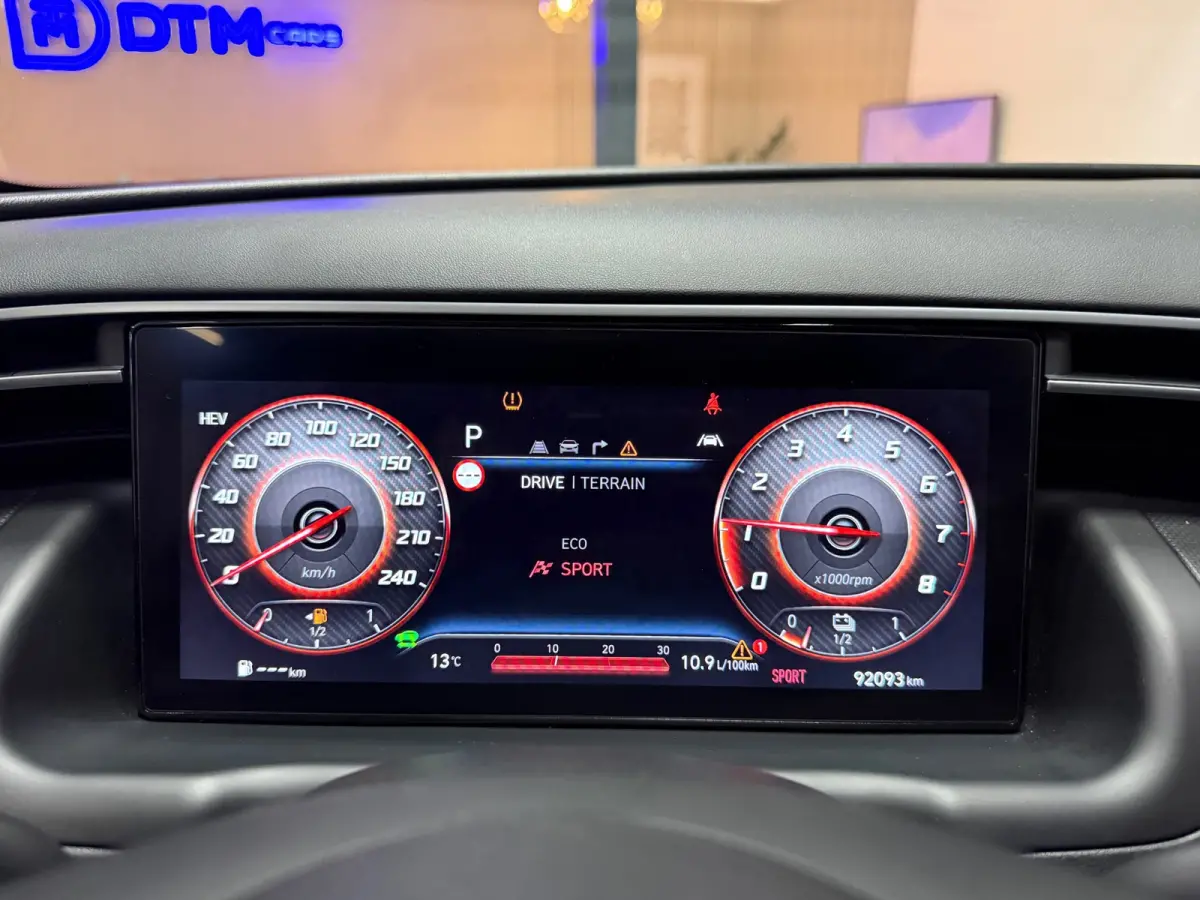 1.6 Plug-in Hybrid 265pk Vierwielaandrijving Automaat | Trekhaak | Camera| Adaptive Cruise | Lane assist