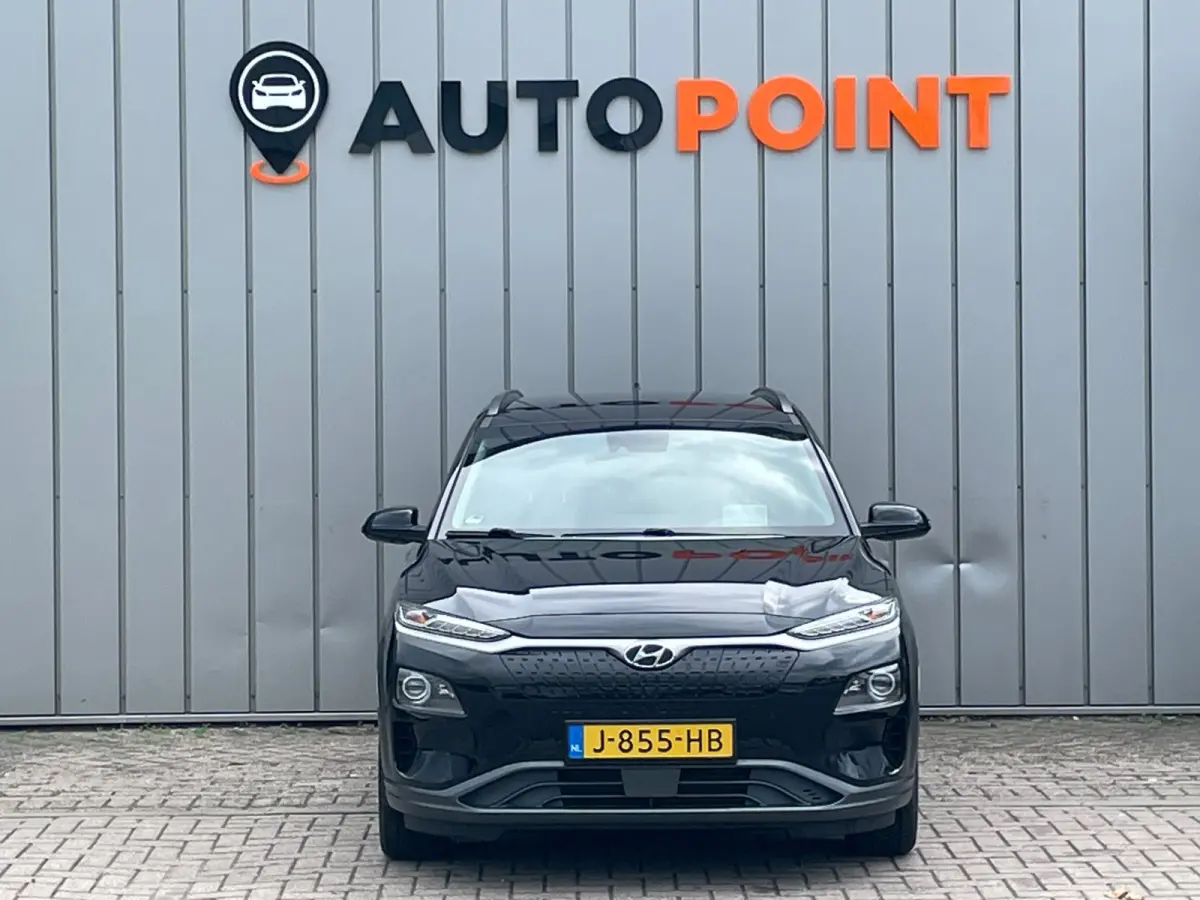 EV Premium 64 kWh SOH100%|1E EIG DEALEROND|STOEL.VRM+VERKOELING|LEER|KEYLESSGO|HEADUP|STUUR.VRM|LANE ASS|ADAPT.CRUISE