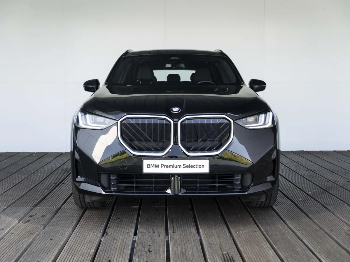 xDrive30e | M Sportpakket | Premium Pack | Comfort Access | 20 inch | Trekhaak | Glazen panoramadak | Harman Kardon