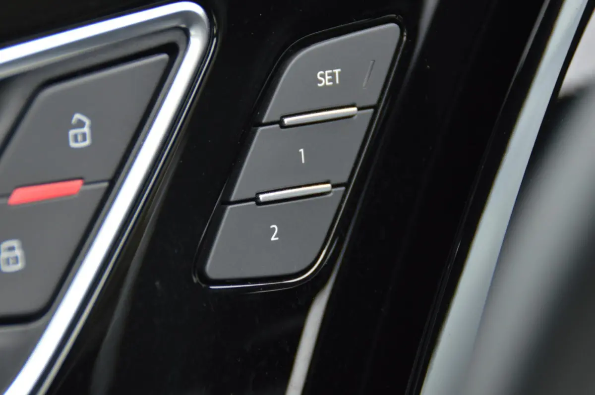 50 quattro S edition 77 kWh
