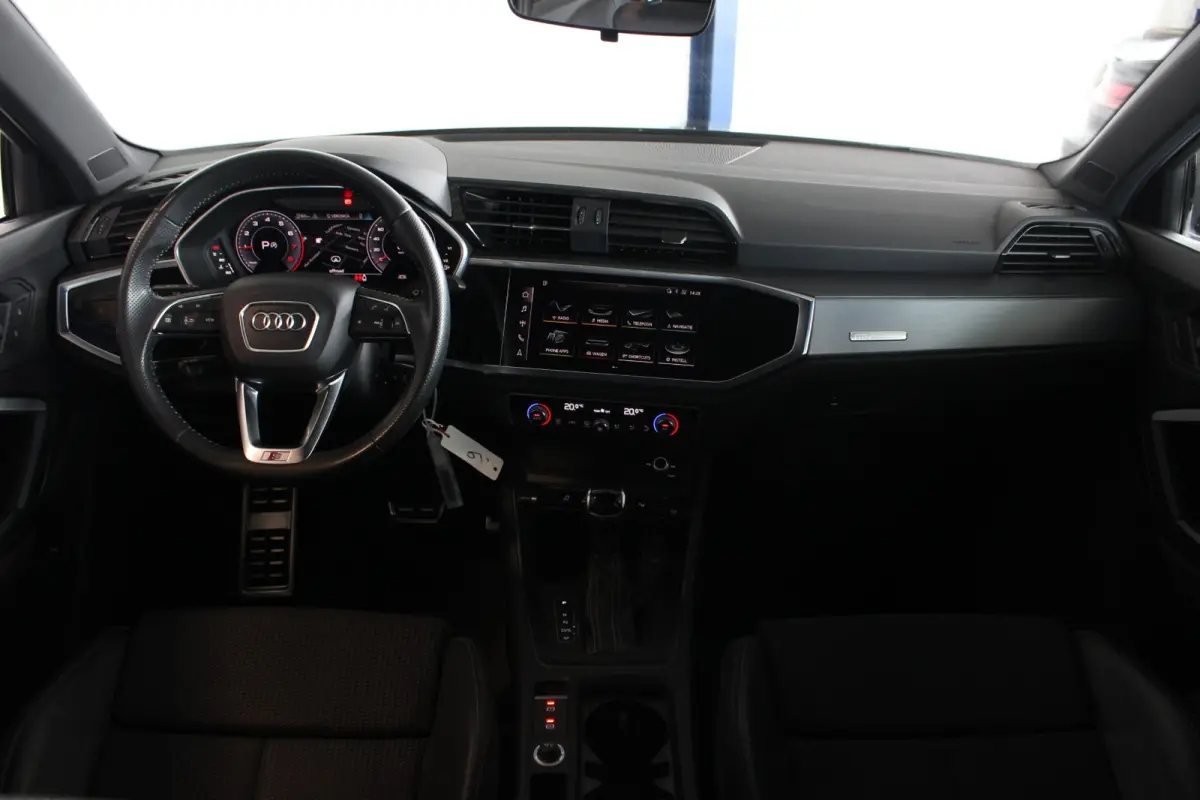35 TFSI S-Line Trekhaak | LED Matrix | Carplay | Adapt. Cruise | Navi | Bluetooth | Sportstoelen | 18" LMV | PDC V+A