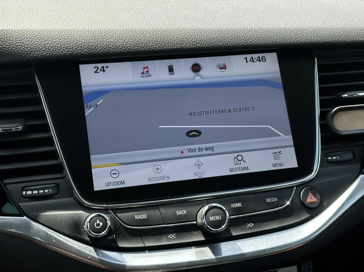1.4 Innovation, Camera, PDC, Carplay, OpelEye etc