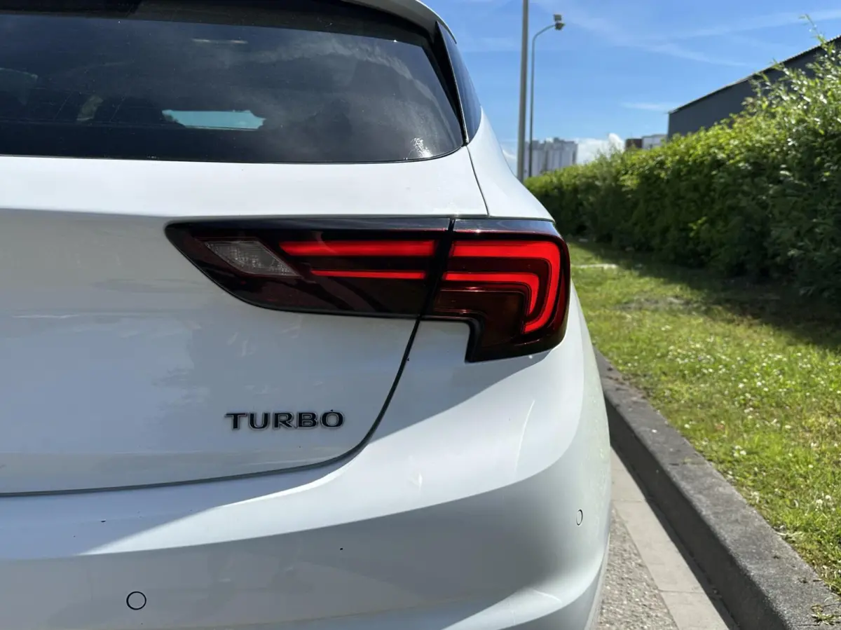 1.4 Innovation, Camera, PDC, Carplay, OpelEye etc