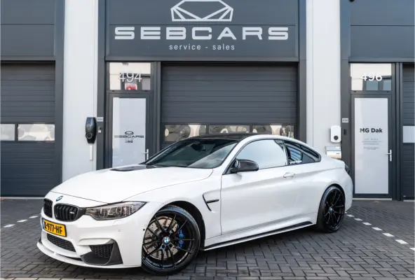 M4 500PK, Carbon pakket, Carplay, M Performance Uitlaat Systeem, HARMAN/KARDON