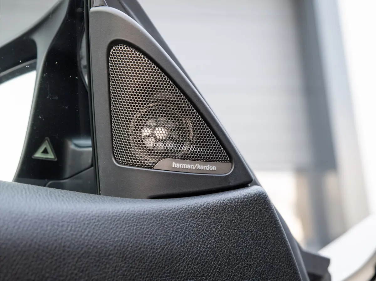 M4 500PK, Carbon pakket, Carplay, M Performance Uitlaat Systeem, HARMAN/KARDON