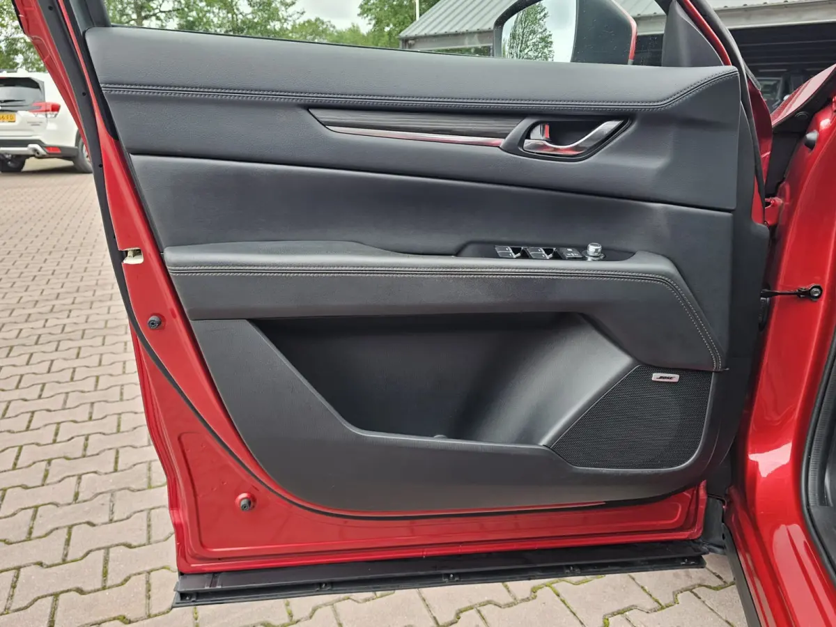 2.0 SkyActiv-G 160 GT-M 4WD | Automaat | Trekhaak | LED | Stuur & stoelverwarming | Leder | Schuif/kantel dak | HUD | Elek. achterklep | Elek. bestuurdersstoel + memory |