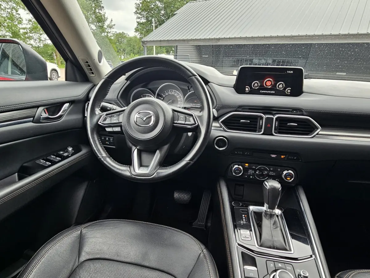 2.0 SkyActiv-G 160 GT-M 4WD | Automaat | Trekhaak | LED | Stuur & stoelverwarming | Leder | Schuif/kantel dak | HUD | Elek. achterklep | Elek. bestuurdersstoel + memory |