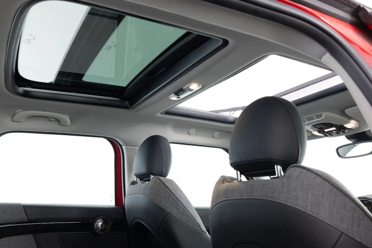 1.5 Cooper ALL4 | PANORAMADAK | ½ LEDER | harman/kardon | Head-Up | NAVI | ECC | PHEV