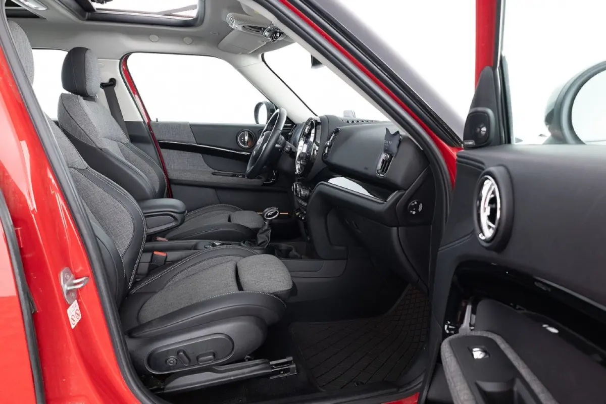 1.5 Cooper ALL4 | PANORAMADAK | ½ LEDER | harman/kardon | Head-Up | NAVI | ECC | PHEV