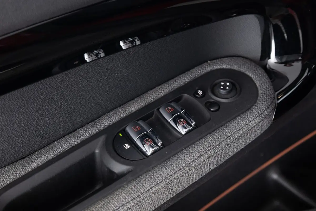 1.5 Cooper ALL4 | PANORAMADAK | ½ LEDER | harman/kardon | Head-Up | NAVI | ECC | PHEV