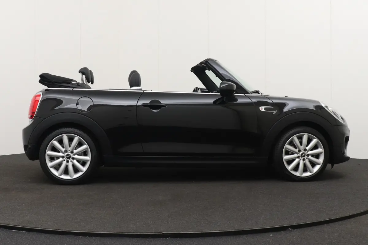 Mini 1.5 136 PK Aut. Facelift Navi Climate LED Stoelverw.