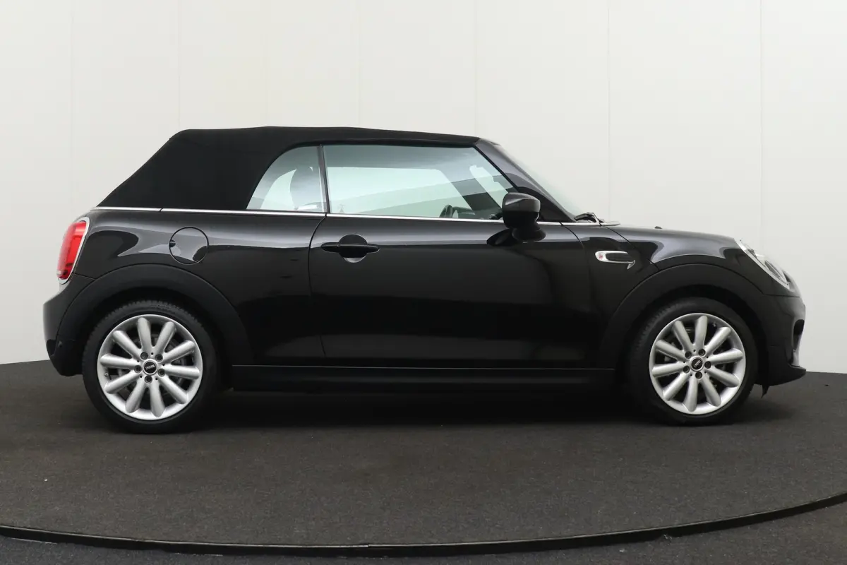 Mini 1.5 136 PK Aut. Facelift Navi Climate LED Stoelverw.