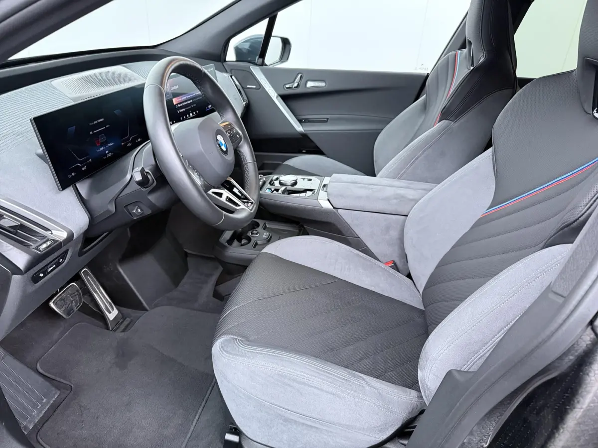 xDrive45 101 kWh | SoH 100% | M Sport Pro  | Trekhaak | 21" | Driving Assistant Professional |  Stuurverwarming |