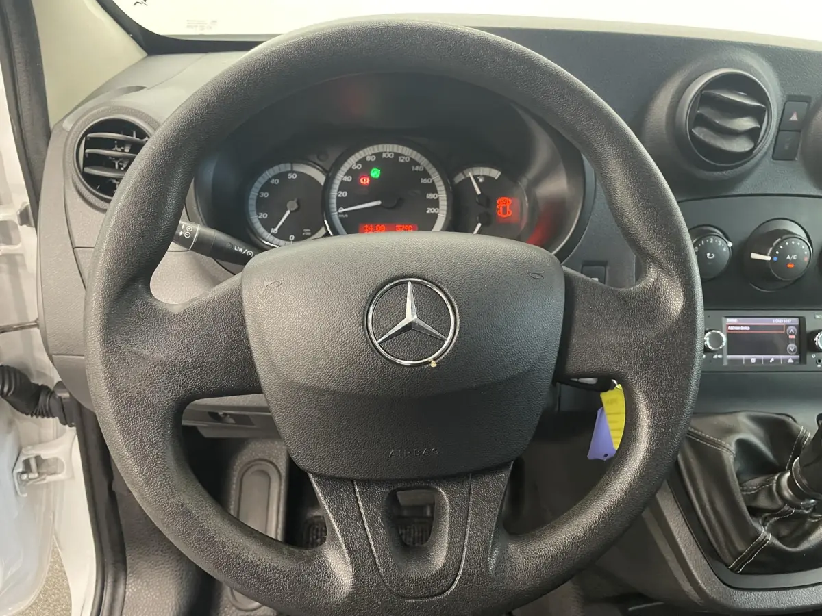 108 CDI Lang Airco Navi Cruise Camera Schuifdeur Houten Laadvloer