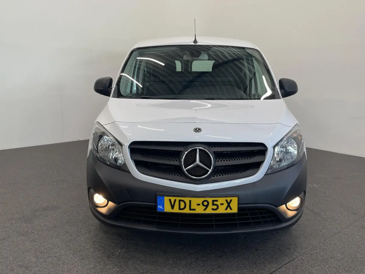108 CDI Lang Airco Navi Cruise Camera Schuifdeur Houten Laadvloer